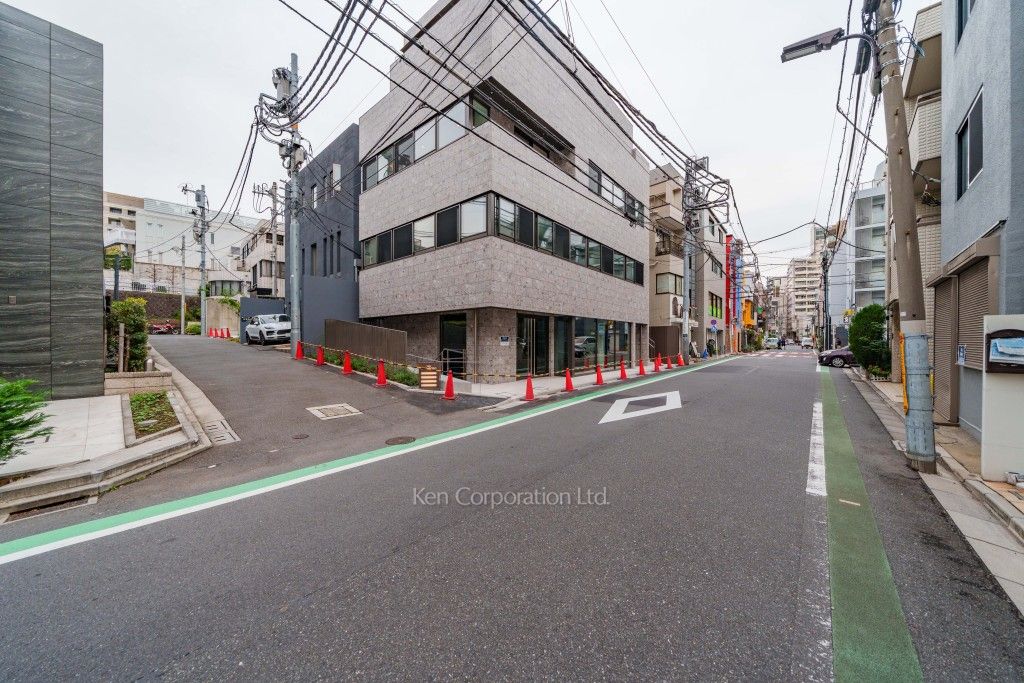 THE KOGAICHOの写真 前面道路