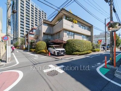 UEDA HOUSEの写真  前面道路