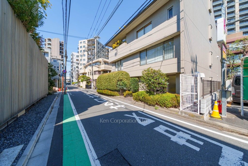 UEDA HOUSEの写真  前面道路