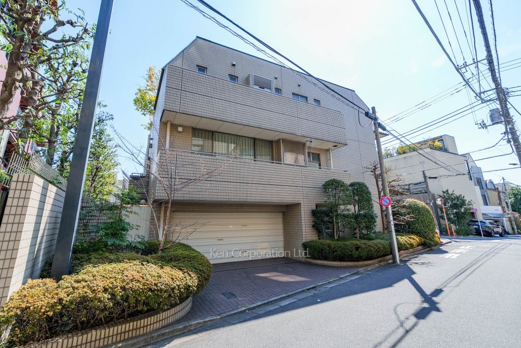 UEDA HOUSEの写真  外観ひき