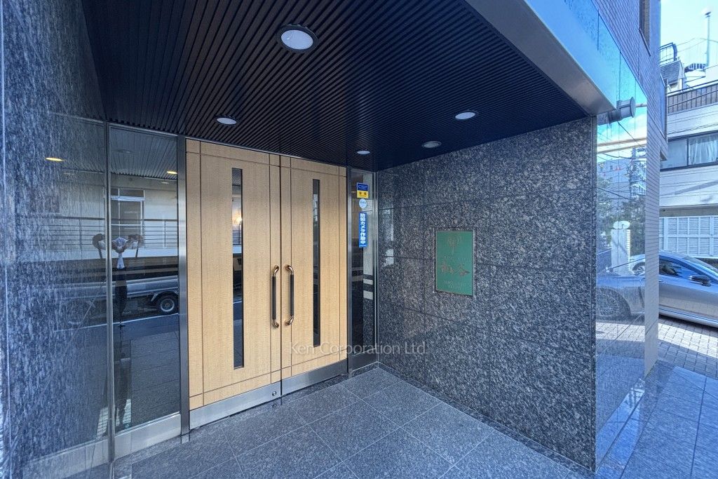 プリンスハイツ市ヶ谷の写真 外観より