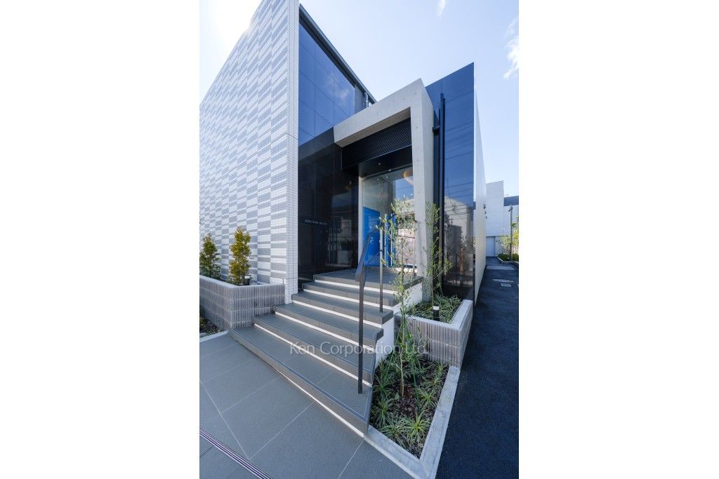 アジールコート都立大学の写真 外観より