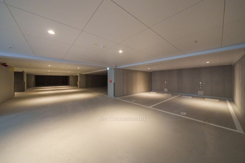 the UPPERHOUSE SHIROKANEの写真  駐車場