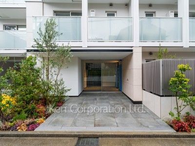 イプセ白金台の写真 外観より