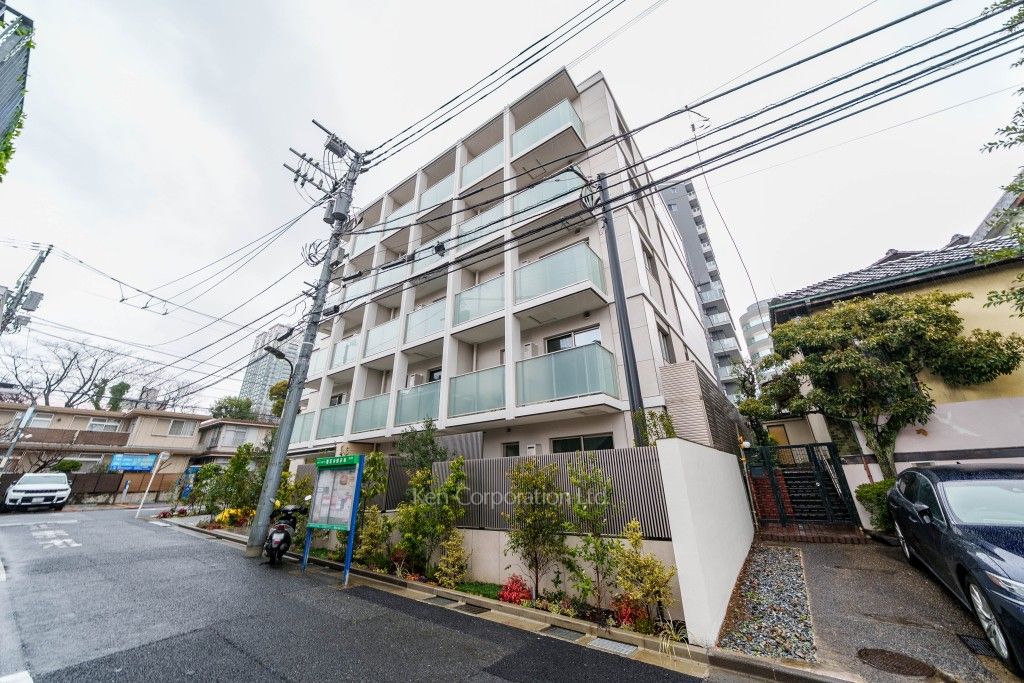 イプセ白金台の写真 外観ひき