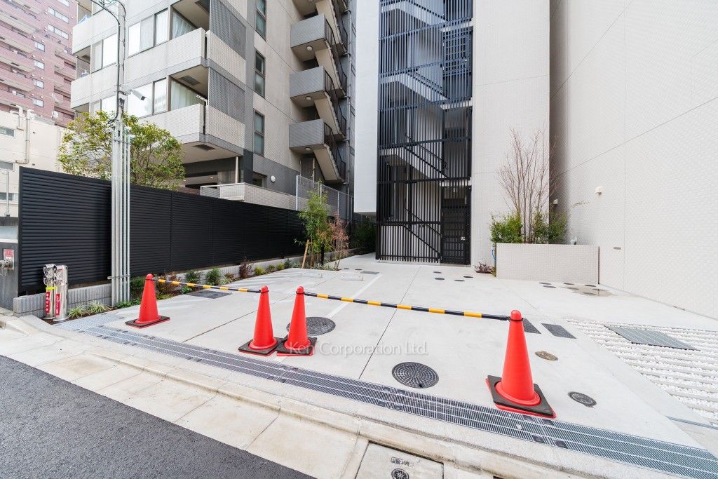 リビオメゾン西麻布の写真  駐車場