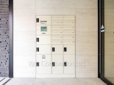 GLOBE NISHIAZABUの写真 郵便受け・宅配ボックス