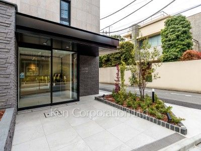 GLOBE NISHIAZABUの写真 外観より