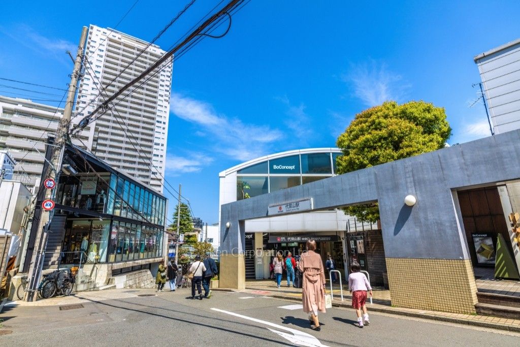 VILLA YUI DAIKANYAMAの写真  代官山駅
