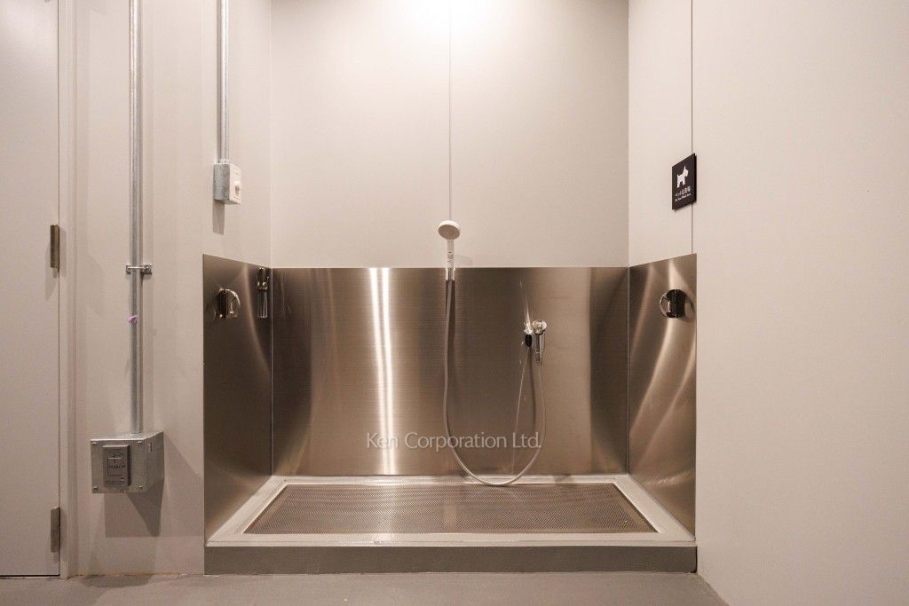 MOCXION PREMIUM四谷大京町の写真  ペット足洗い場