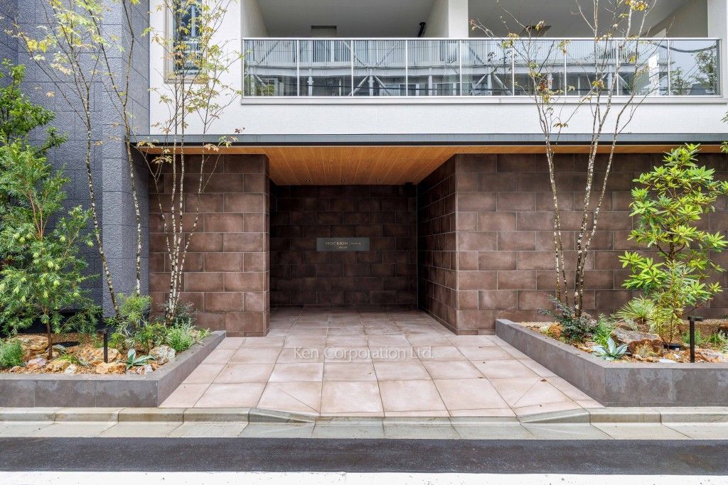 MOCXION PREMIUM四谷大京町の写真  外観より
