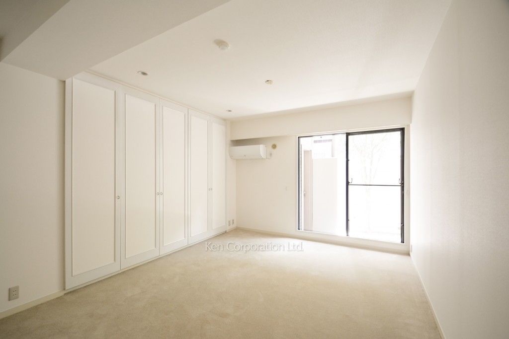 エルシオン南青山の写真 マスターベッドルーム