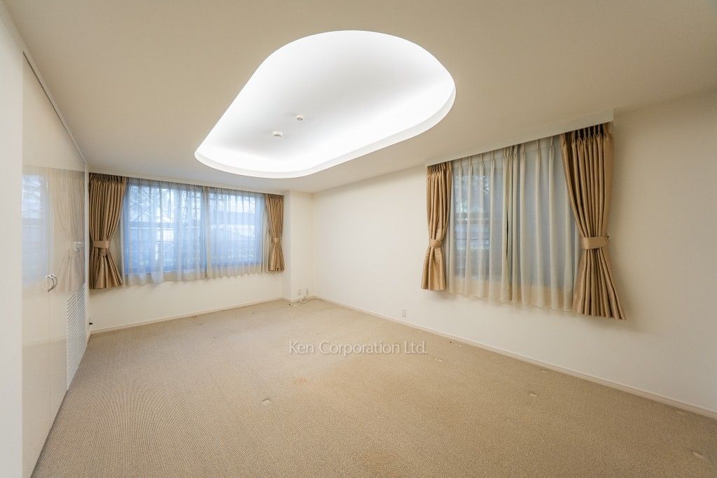 フラット緑ヶ岡の写真 マスターベッドルーム