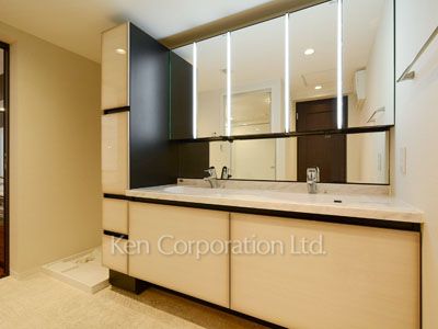 パウダールーム