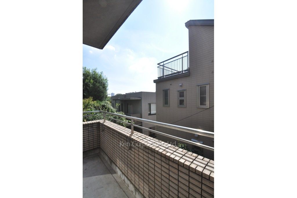 元麻布ハウスの写真 バルコニー