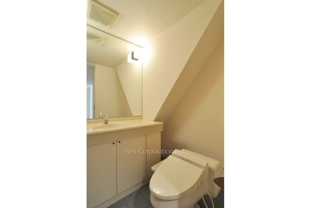 元麻布三田ハウスの写真 トイレ