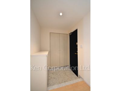 芝ハイツの写真 玄関 ※8階の同じ間取タイプを撮影。仕様が異なることがあります。