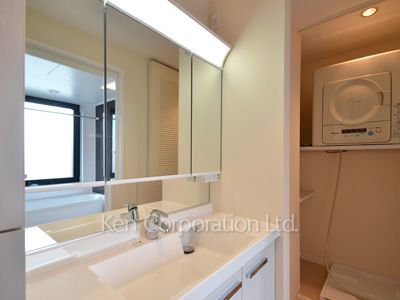 芝ハイツの写真 パウダールーム ※8階の同じ間取タイプを撮影。仕様が異なることがあります。