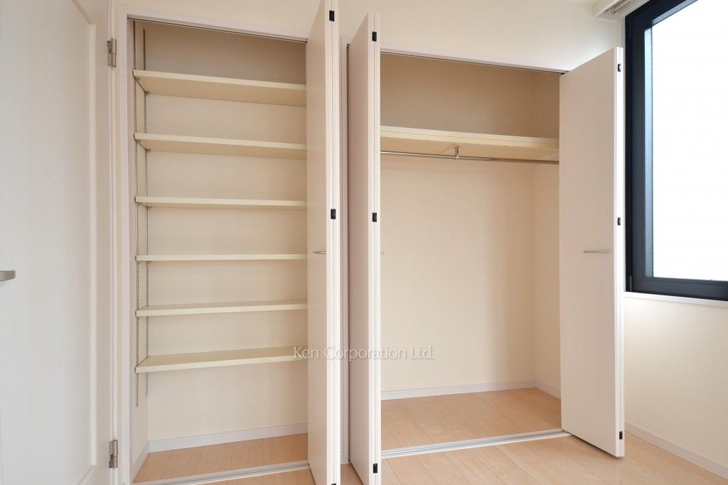 芝ハイツの写真 クローゼット ※8階の同じ間取タイプを撮影。仕様が異なることがあります。