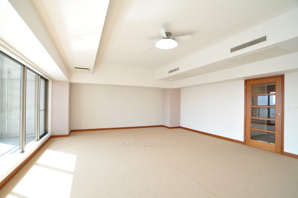 隅田リバーサイドタワーの写真 居室（LDなど） ※14階の同じ間取タイプを撮影。仕様が異なることがあります。