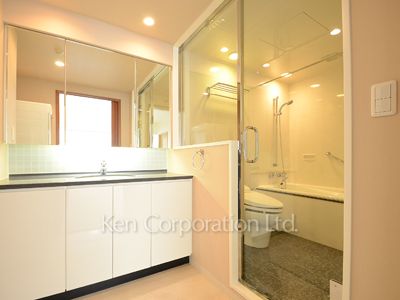 隅田リバーサイドタワーの写真 パウダールーム ※21階の同じ間取タイプを撮影。仕様が異なることがあります。