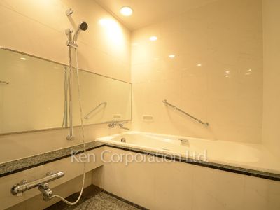 隅田リバーサイドタワーの写真 バスルーム ※21階の同じ間取タイプを撮影。仕様が異なることがあります。