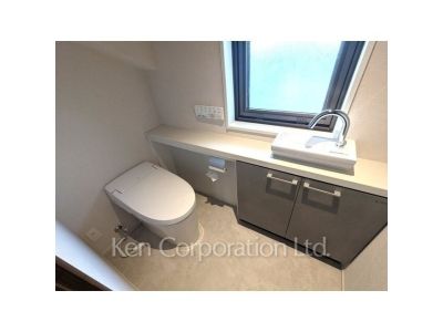 トイレ ※写真・画像は実際と異なる場合がございます。部屋写真は同一タイプのものです。（ただし、画像中にタイプ名の記載がある場合はその記載内容を優先します。）
