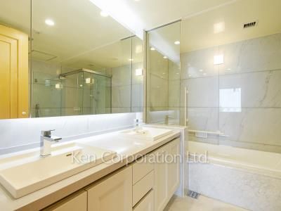 パウダールーム