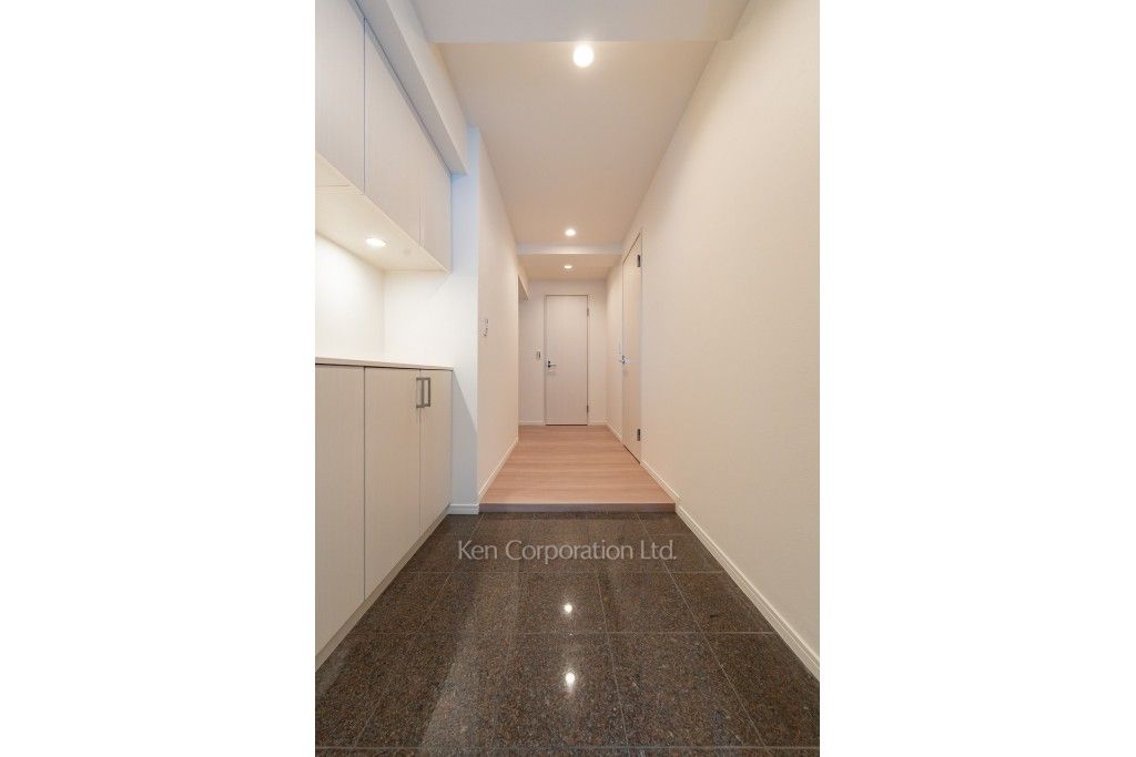 プラティーヌ田町の写真 玄関