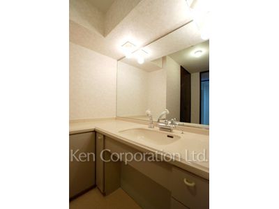 プラティーヌ田町の写真 パウダールーム ※17階の同じ間取タイプを撮影。仕様が異なることがあります。