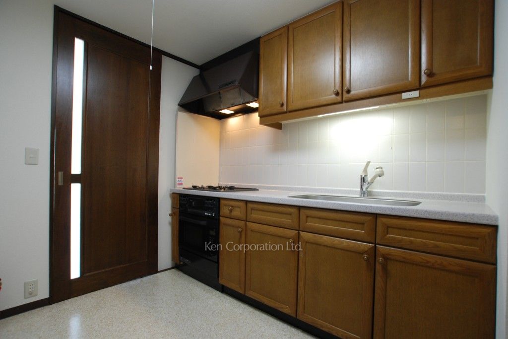 プラティーヌ田町の写真 キッチン ※17階の同じ間取タイプを撮影。仕様が異なることがあります。