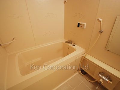 プラティーヌ田町の写真 バスルーム ※4階の同じ間取タイプを撮影。仕様が異なることがあります。