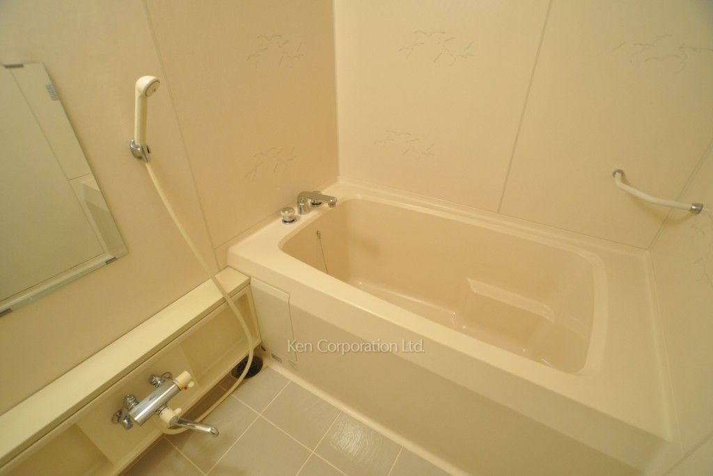 プラティーヌ田町の写真 バスルーム ※8階の同じ間取タイプを撮影。仕様が異なることがあります。