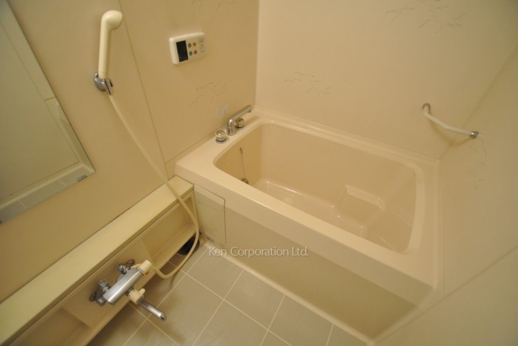 プラティーヌ田町の写真 バスルーム ※5階の同じ間取タイプを撮影。仕様が異なることがあります。