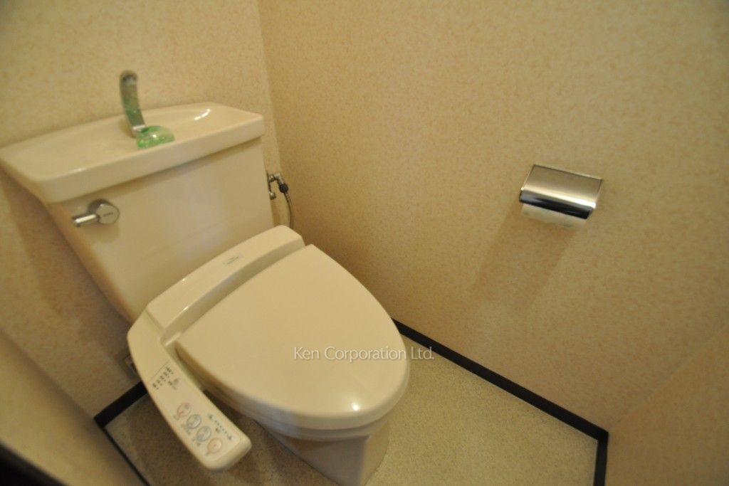 プラティーヌ田町の写真 トイレ ※5階の同じ間取タイプを撮影。仕様が異なることがあります。