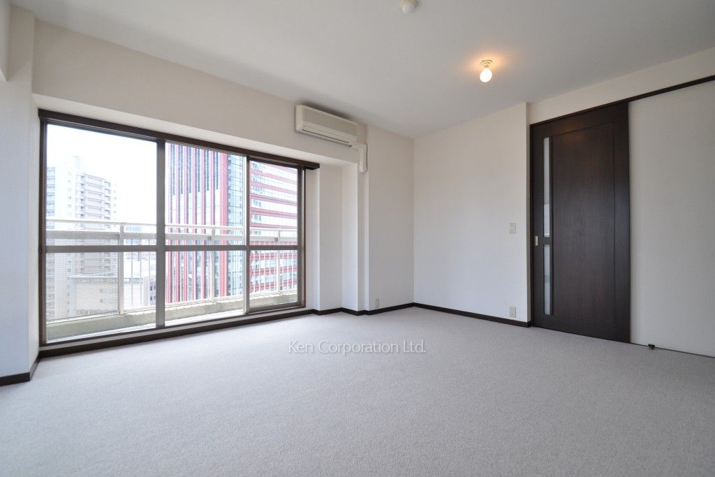 プラティーヌ田町の写真 居室（LDなど） ※17階の同じ間取タイプを撮影。仕様が異なることがあります。