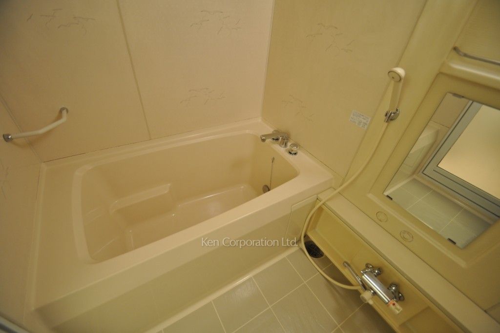 プラティーヌ田町の写真 バスルーム ※17階の同じ間取タイプを撮影。仕様が異なることがあります。