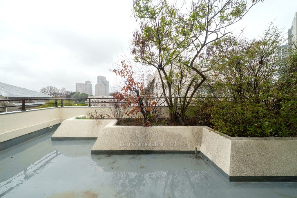 白金台ホームズの写真 バルコニー