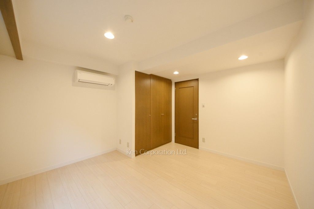 H&M南青山の写真 ベッドルーム