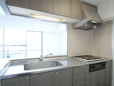 LOOP-Mの写真 キッチン ※9階の同じ間取タイプを撮影。仕様が異なることがあります。