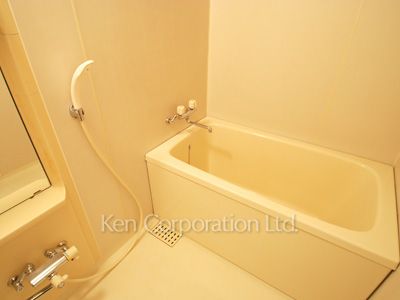 LOOP-Mの写真 バスルーム ※9階の同じ間取タイプを撮影。仕様が異なることがあります。