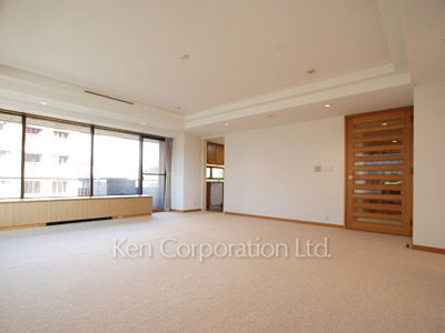 城山トラストコートの写真 リビングダイニング ※4階の同じ間取タイプを撮影。仕様が異なることがあります。