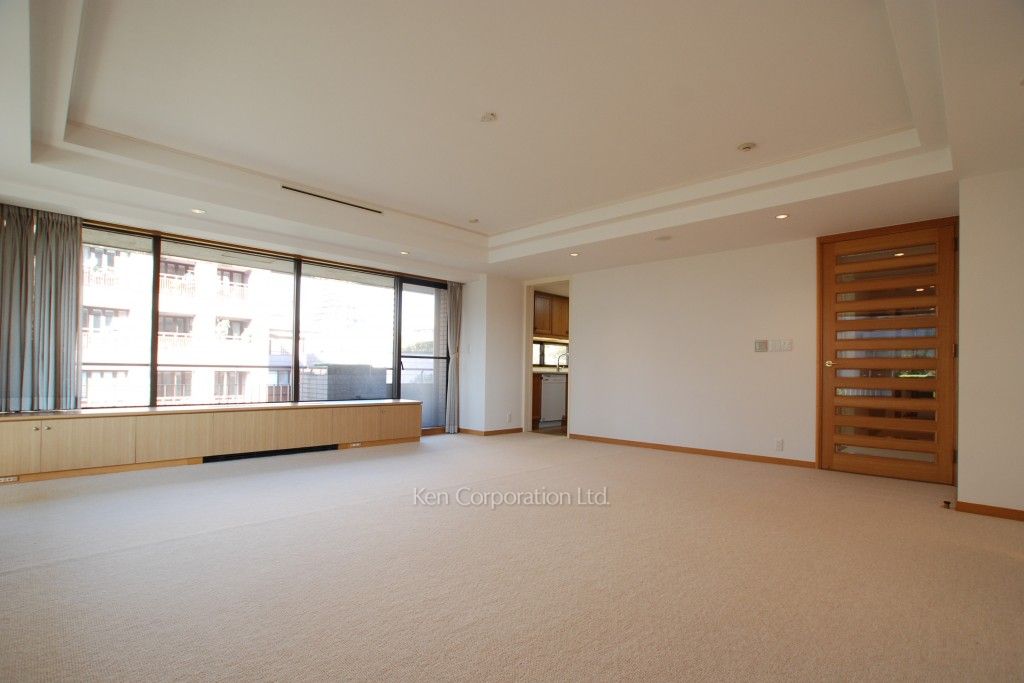 城山トラストコートの写真 リビングダイニング ※4階の同じ間取タイプを撮影。仕様が異なることがあります。