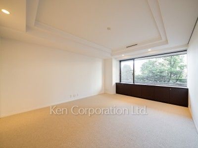 マスターベッドルーム