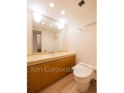 城山トラストコートの写真 トイレ