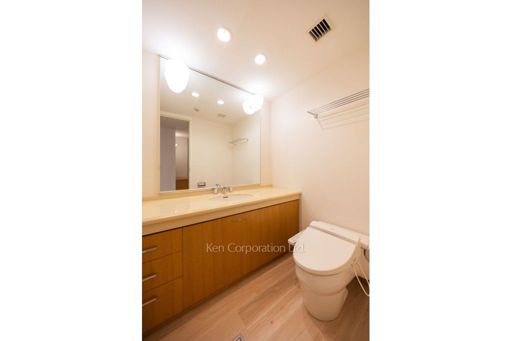 城山トラストコートの写真 トイレ