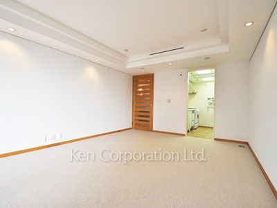 城山トラストコートの写真 リビングダイニング ※8階の同じ間取タイプを撮影。仕様が異なることがあります。