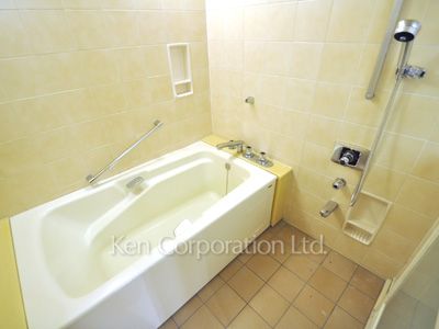 城山トラストコートの写真 バスルーム ※6階の同じ間取タイプを撮影。仕様が異なることがあります。