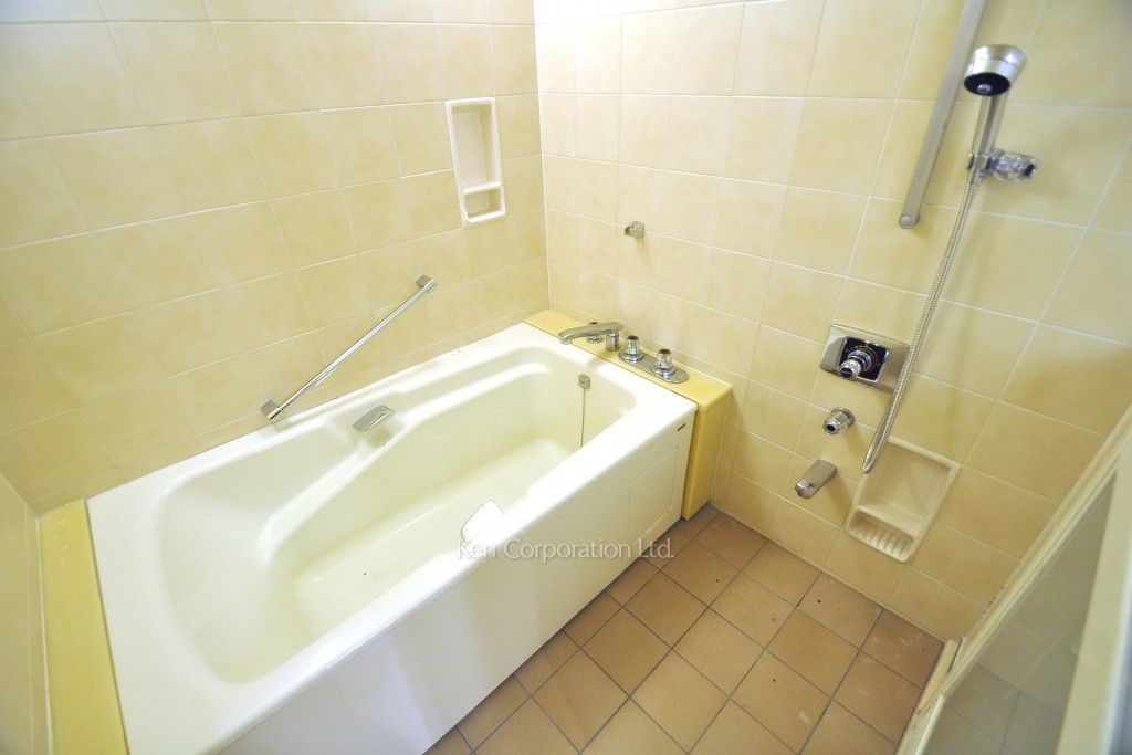 城山トラストコートの写真 バスルーム ※6階の同じ間取タイプを撮影。仕様が異なることがあります。