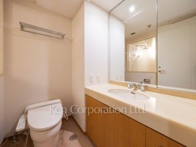 城山トラストコートの写真 パウダールーム